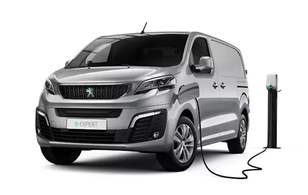 imagen Peugeot e-Expert FurgÃƒÂ³n  Pro ElÃƒÂ©ctrico 67c-13
