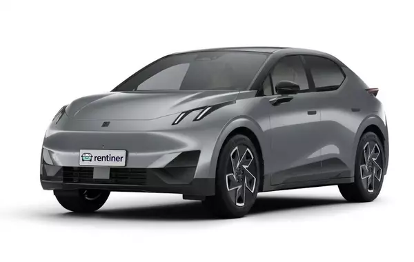 imagen Lynk & Co 2 BEV More-2